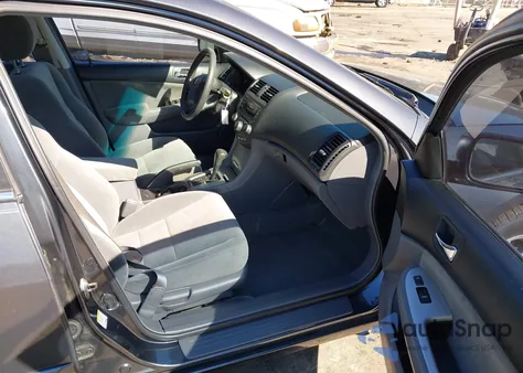 2005 Honda Accord 2.4 Ex из США, поврежденный, VIN 1HGCM56765A000459